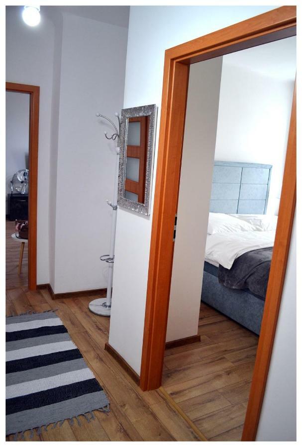 Color24 Apartament Stalowa Wola Exterior photo