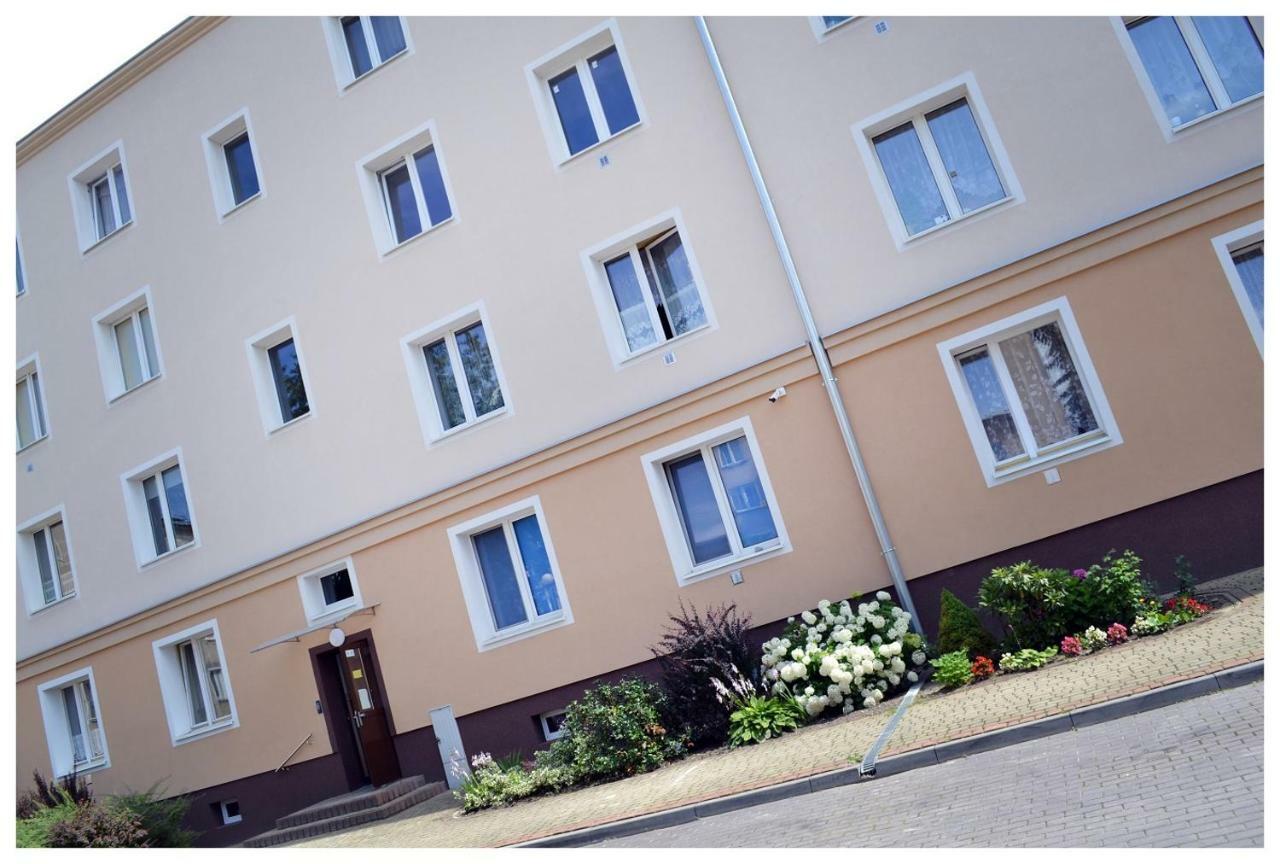 Color24 Apartament Stalowa Wola Exterior photo